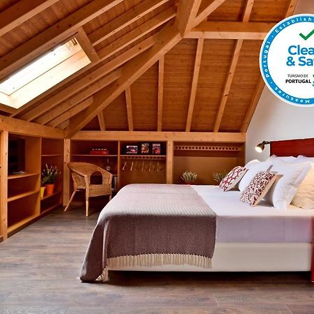 Mercearia D'Alegria Boutique B&B Peniche Bagian luar foto